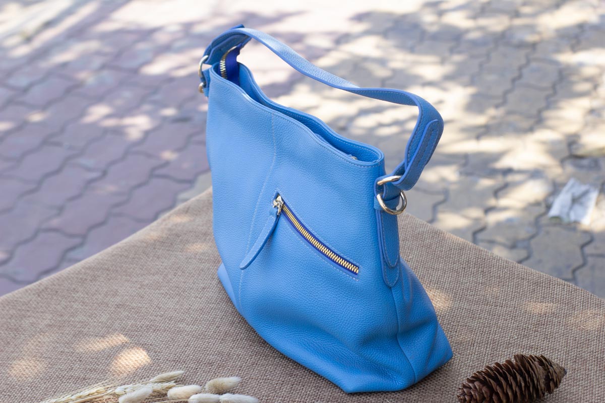 Túi xách nữ hộp màu xanh dương thời trang giá rẻ