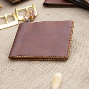 Ví da nam da bò, Khâu viền thủ công 10