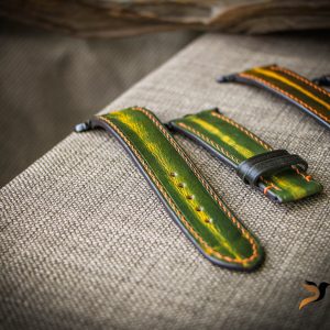 Dây đồng hồ Da Vegtan handmade – màu patina xanh lá 12